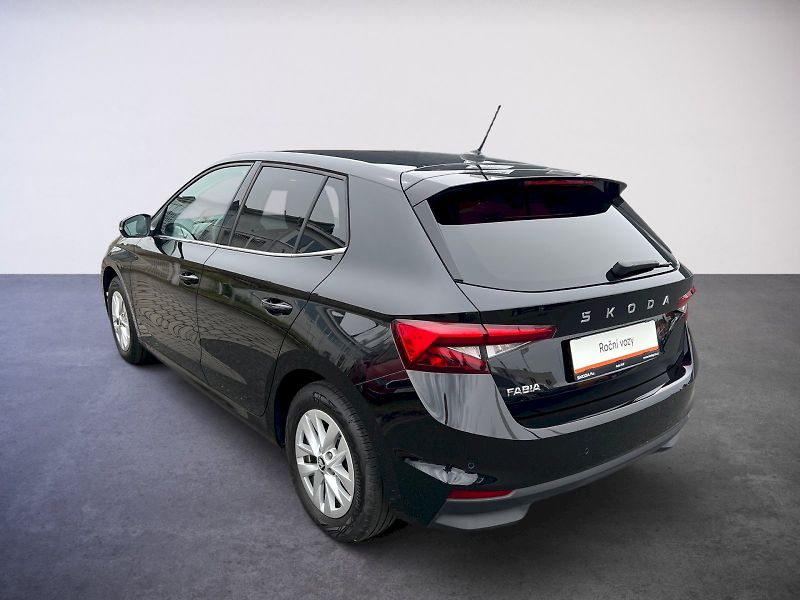 Škoda Fabia (2025) Top Selection 1.0TSi 70kW 5°ma - fotka 8 z 30