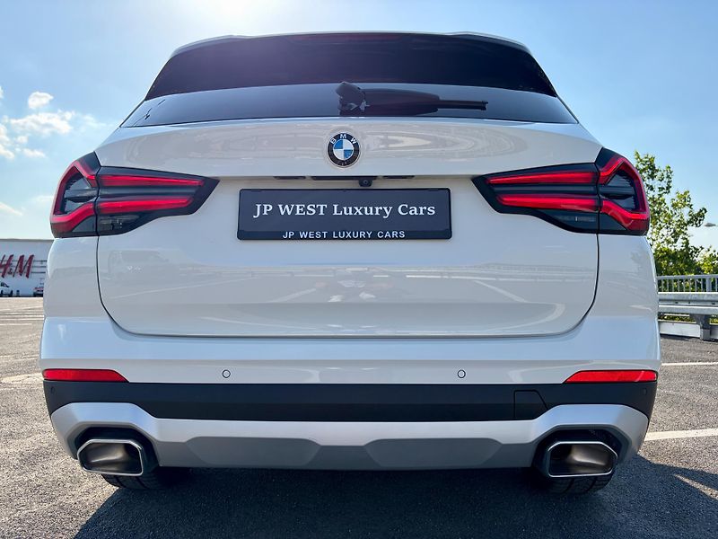 BMW X3 (2023) 20d LASER,PANO,HUD,servis 6/26 - fotka 10 z 51