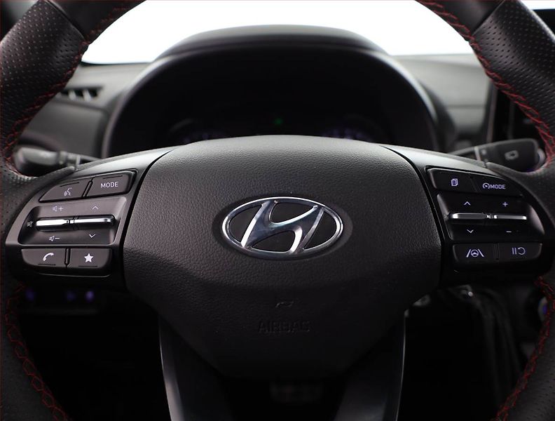 Hyundai Kona (2023) N-Line 1.6 T-GDI - fotka 8 z 20