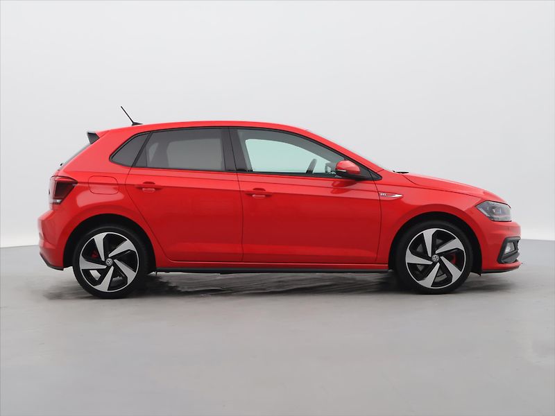 Volkswagen Polo 2,0 TSI GTI 147kW DSG LED Beat - fotka 8 z 33
