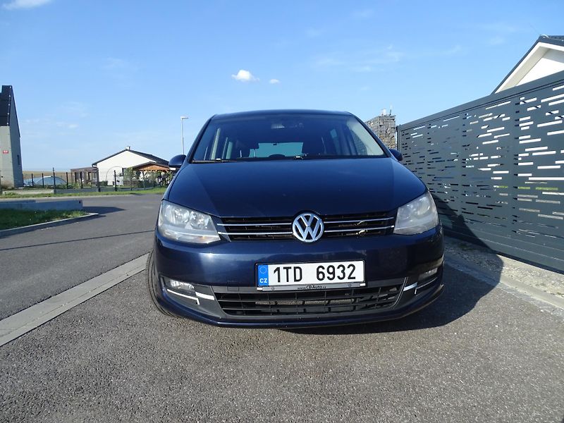 Volkswagen Sharan (2011) - fotka 17 z 20