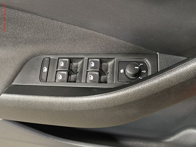 Škoda Scala (2020) 1.6 TDi, Ambition, DSG - fotka 17 z 17