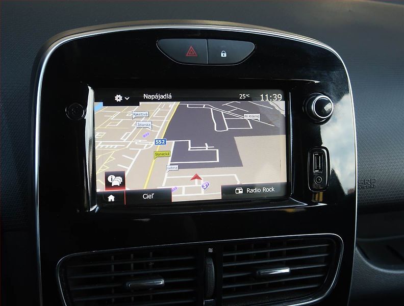 Renault Clio (2020) 0.9 TCe, Serv.kniha, Navi - fotka 13 z 19