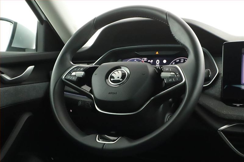 Škoda Octavia (2024) Top Selection 2.0 TDI - fotka 8 z 20