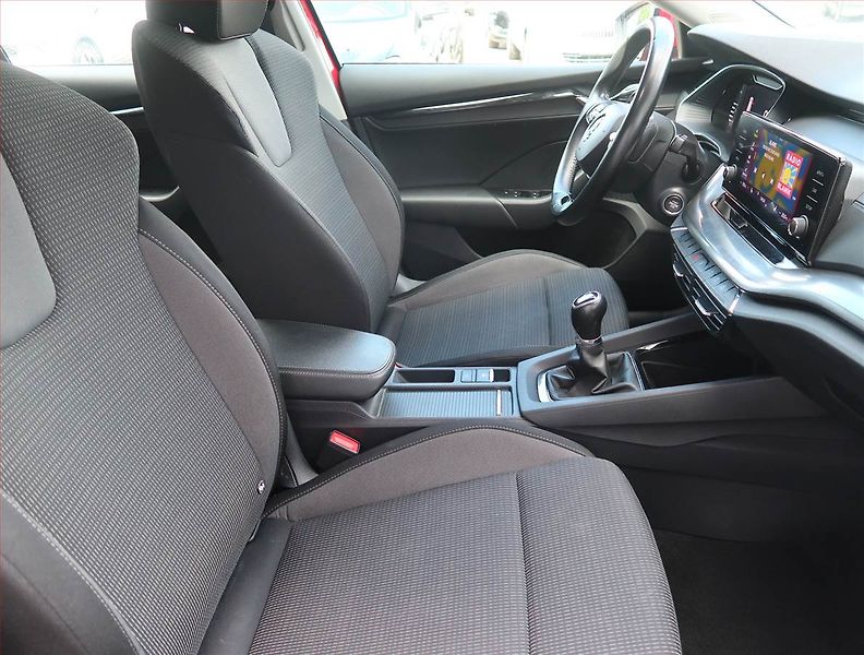 Škoda Octavia (2020) 1.5 TSI, Serv.kniha, Tempomat - fotka 9 z 15