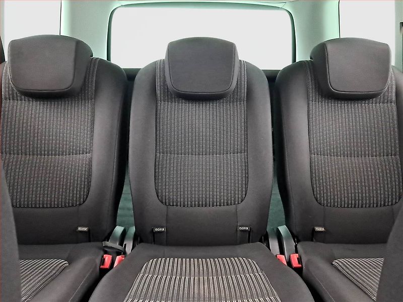 Seat Alhambra (2015) 2.0 TDI, Navi, Tempomat - fotka 10 z 15