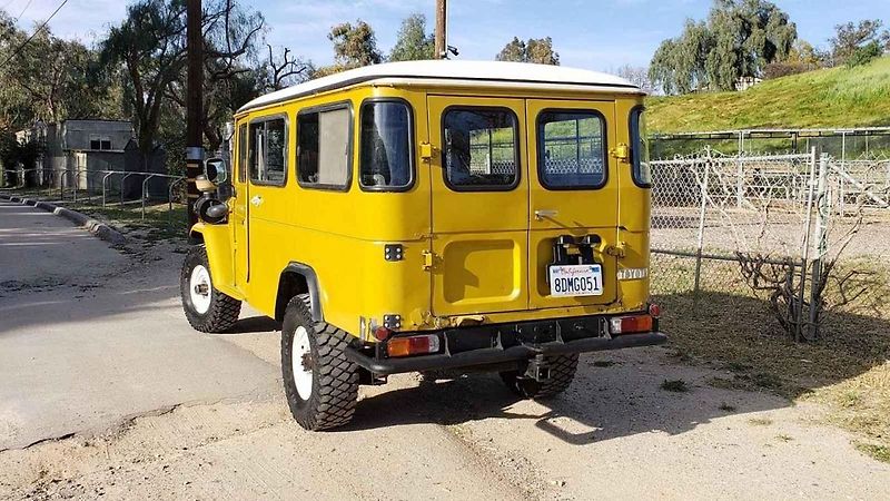 Toyota Land Cruiser HJ45 na prodej
