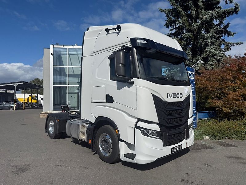 Iveco S-Way 460 EURO 6 - fotka 2 z 15