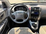 Hyundai Tucson (2005) 2.0CRDi, 4x4, 82kw Původ ČR - náhled 16