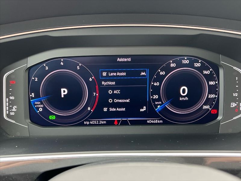 Volkswagen Tiguan 1,5 TSi 110kW 7DSG ELEGANCE - fotka 16 z 25