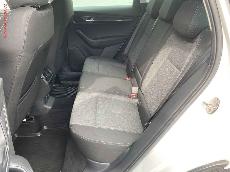 Škoda Karoq (2021) 1.5 TSi, 1.maj,ČR, Style - fotka 10 z 18