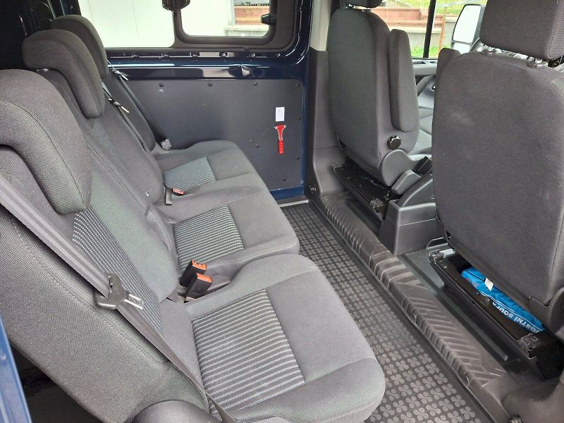Ford Transit (2017) CUSTOM 2,0 EcoBlue 77kW Long - fotka 13 z 32