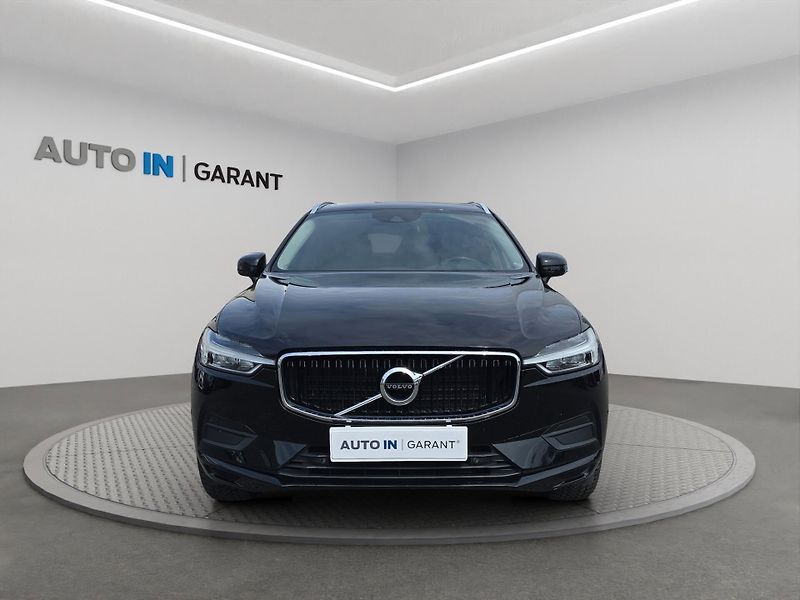 Volvo XC60 (2018) 2.0 D4 Drive-E A/T 140kW 4x4, - fotka 2 z 27