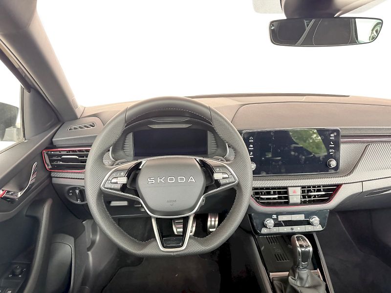 Škoda Scala (2025) Monte Carlo 1.0 TSI / 85 kW DS - fotka 8 z 27