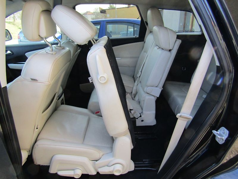 Fiat Freemont (2013) 2.0 JTD 100kW  7 MÍST - fotka 24 z 42