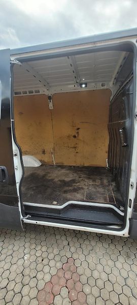 Iveco Daily (2019) 2,3TDi 100kW Diesel Automatik  - fotka 25 z 30