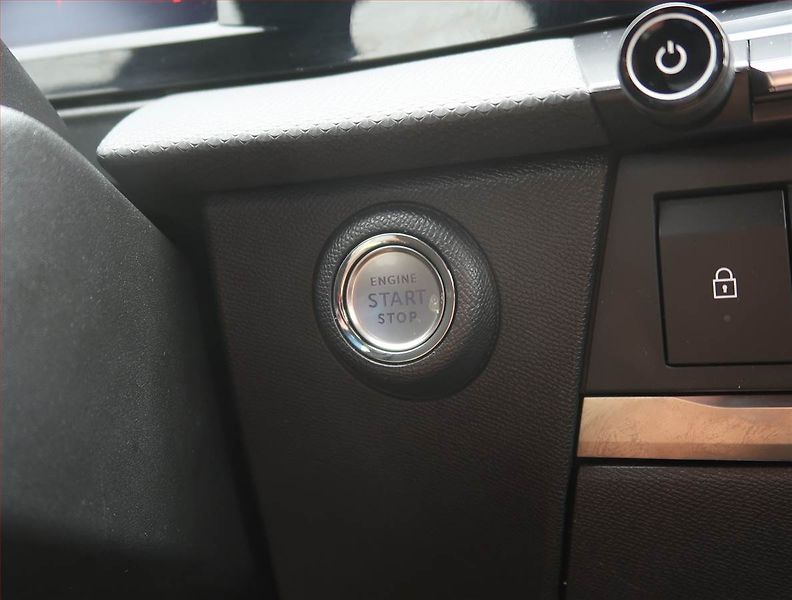 Opel Astra (2022) GS-Line 1.2 Turbo, Automat - fotka 19 z 20