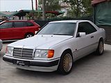 Mercedes-Benz 200 2,0 124 E Coupe SportLine - náhled 2