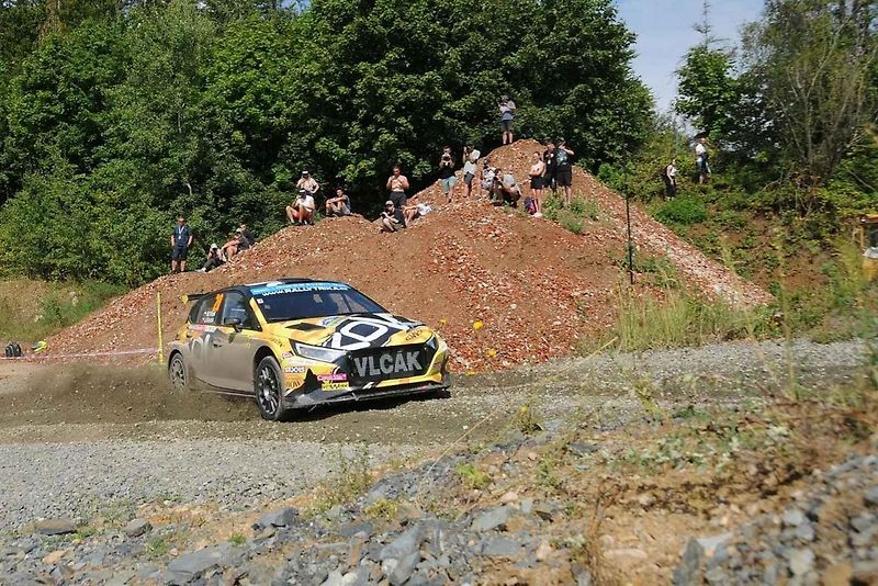 Vítězem 53. ročníku Barum Czech Rally Zlín se stal Dominik Stříteský. Bronzovou příčku bral další domácí pilot Erik Cais.