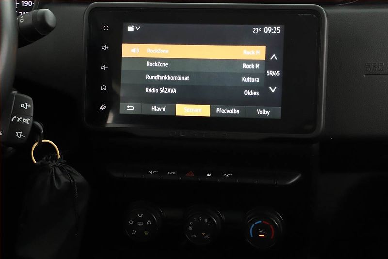 Dacia Duster (2022) 1.0 TCe, ČR,1.maj, Tempomat - fotka 11 z 13