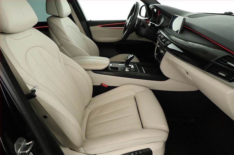 BMW X5 (2017) xDrive30d - fotka 7 z 20