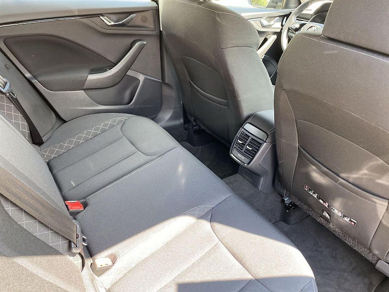 Škoda Scala (2022) 1.5 TSI DSG Ambition - fotka 10 z 30