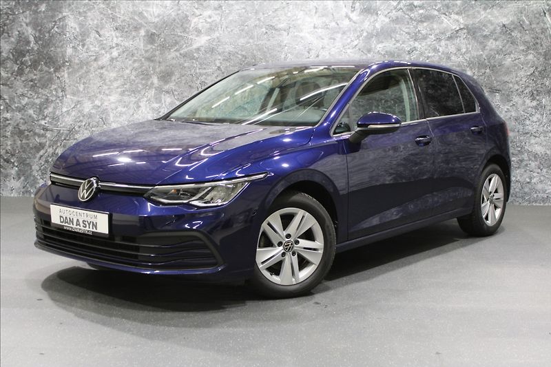 Volkswagen Golf 1,0 TSI Life 1.majitel CZ - fotka 1 z 30