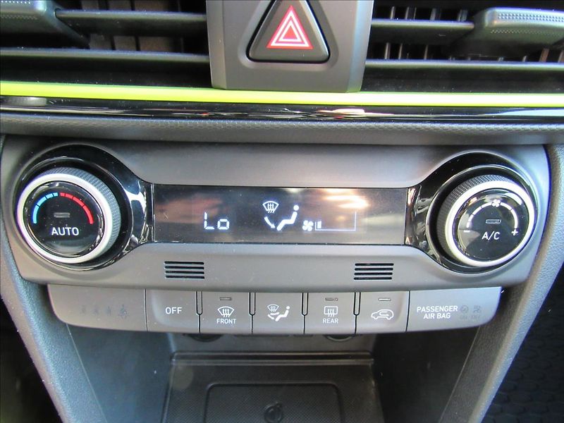 Hyundai Kona 1,6 T-GDI 4x4 Aut Best of Styl - fotka 20 z 36