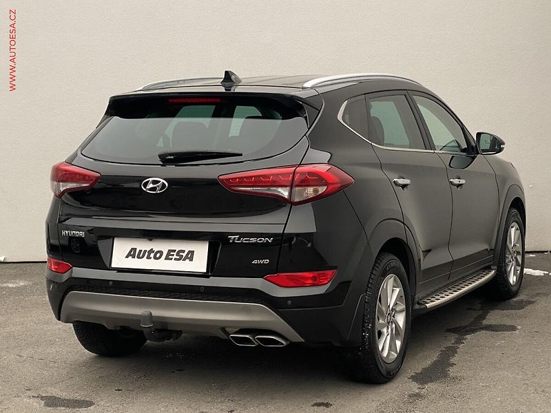 Hyundai Tucson (2017) 2.0 CRDi 4WD, ČR, Style, AT - fotka 4 z 19