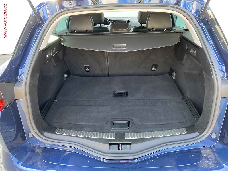 Renault Mégane (2017) 1.6dCi, 2.maj,ČR, AAC - fotka 6 z 17