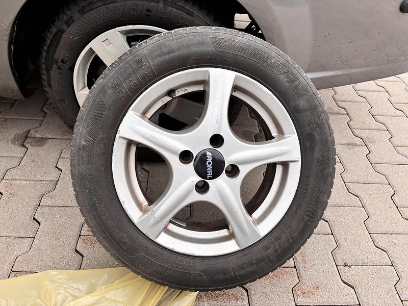 Chevrolet Aveo 1.2i 53kW KLIMA ČR - fotka 15 z 22