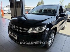 Volkswagen Tiguan (2012) 2.0 TDI, navi, bixen - fotografie inzerátu