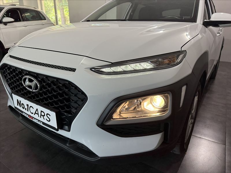 Hyundai Kona 1,0   T-GDi 88 kW 1.MAJITEL ČR - fotka 33 z 36