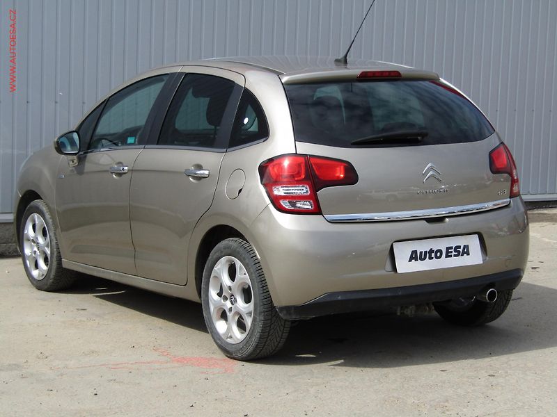 Citroën C3 (2011) 1.6 HDi, ČR, Exclusive - fotka 6 z 16