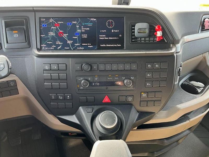 MAN TGX 18.480 lowdeck KAMERY - fotka 4 z 4