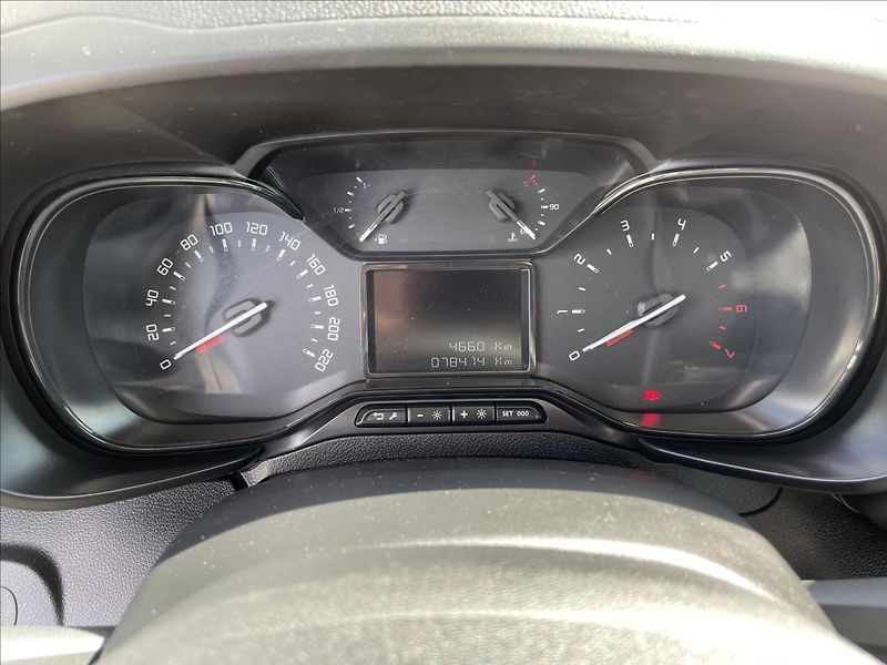 Toyota ProAce 1,5 D 75KW ČR.1.MAJITEL - fotka 10 z 16