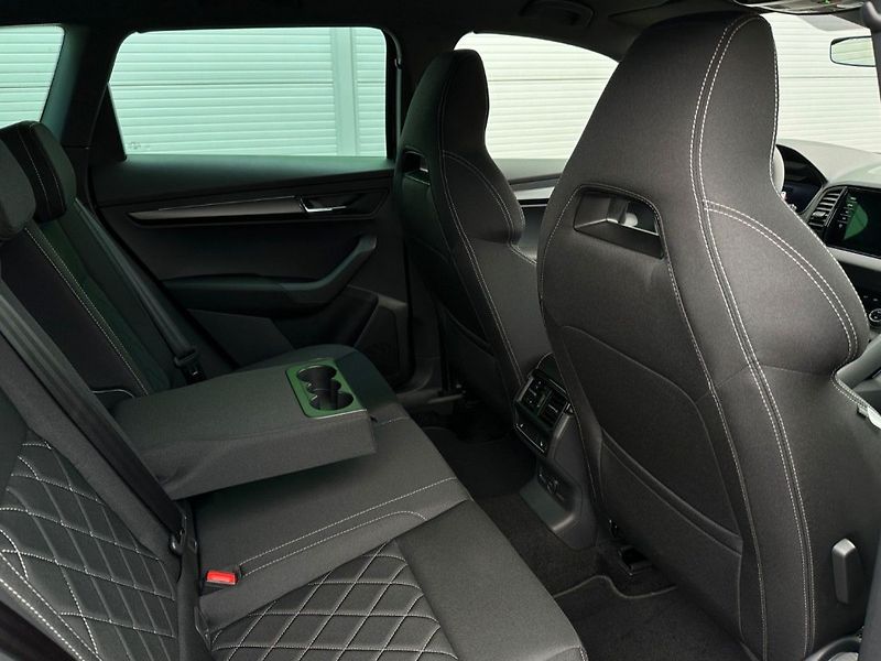 Škoda Karoq 1.5TSi DSG 150PS Sportline Mat - fotka 41 z 46