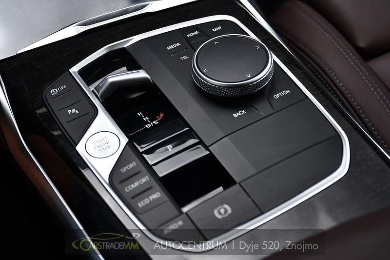BMW Řada 3 320D xDrive TAŽNÉ ČR 1.M - fotka 37 z 57