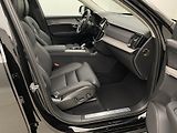 Volvo XC90 (2026) B5 AWD AUT DARK PLUS 7míst - náhled 25