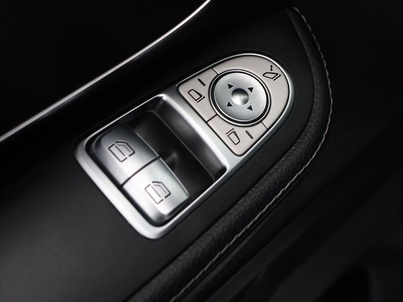 Mercedes-Benz Třídy V 2,2 250d 140kW L Avantgarde CZ - fotka 18 z 34