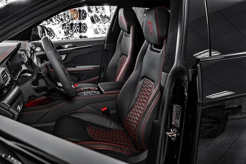Lamborghini Urus B&O/23