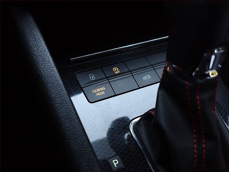 Škoda Octavia (2018) RS 2.0 TDI 4x4 DSG, 4X4 - fotka 21 z 24