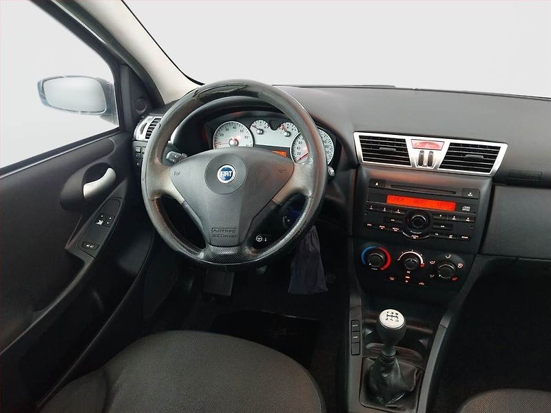 Fiat Stilo (2007) 1.6 16V , Serv.kniha, nová STK - fotka 7 z 14