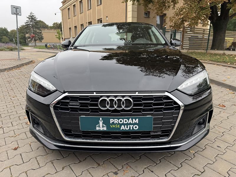 Audi A5 (2020) 45TFSi Sportback S-Line 180Kw - fotka 12 z 35
