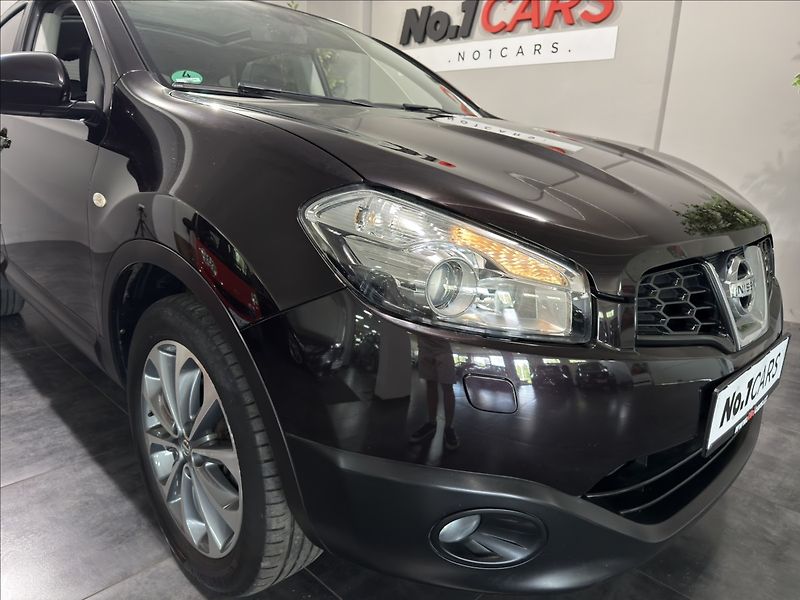 Nissan Qashqai 2,0   dCi PANO XENON KŮŽE NAVI - fotka 36 z 45