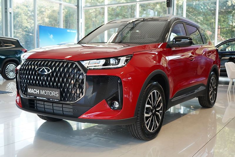 Chery Tiggo 7 PHEV (2026) UNIQUE 1.5 TGDI HEV - fotka 3 z 42