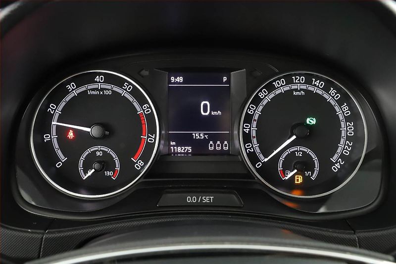 Škoda Fabia (2022) 1.0 TSI, Automat, ČR,1.maj - fotka 10 z 13