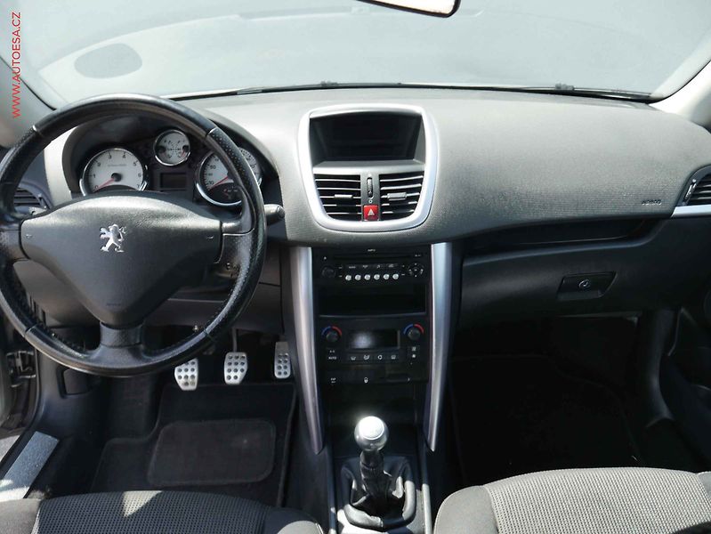 Peugeot 207 (2009) 1.6 i, AAC, STK4/28 - fotka 8 z 14