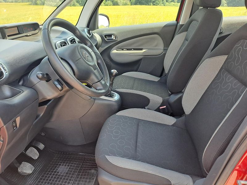 Citroën C3 Picasso (2011) 1.4 SERVISOVÁNO PĚKNÝ STAV - fotka 10 z 29