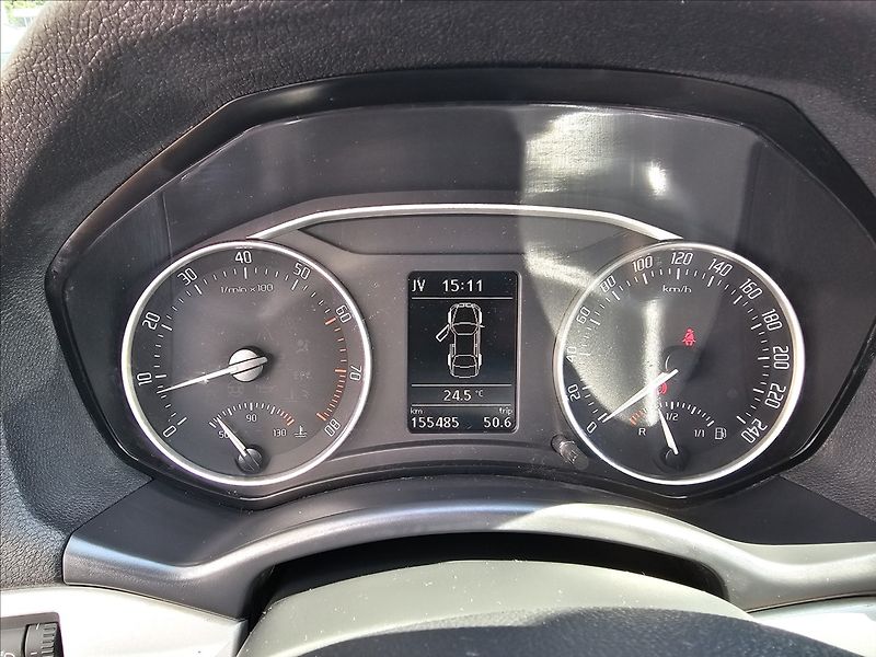 Škoda Octavia II 1,4TSi 90KW Ambition - fotka 15 z 43